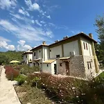 Paralia Homes Cheerful 2 Bedroom With Pool, Unit #1 Villa *