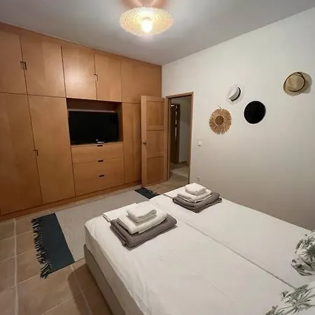 Paralia Homes Cheerful 2 Bedroom With Pool, Unit #1 Villa Kriopigi